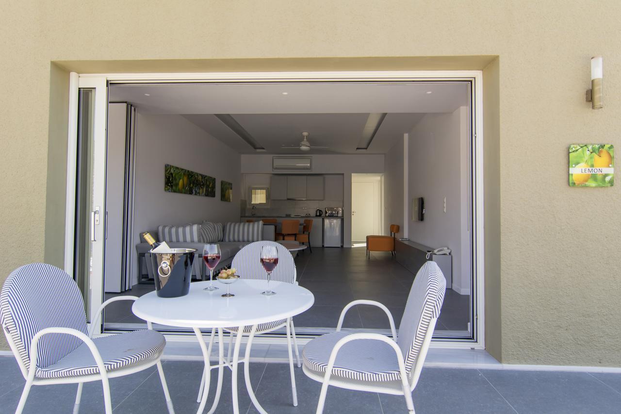 Lavender Cove Aparthotel Kórfos Exterior foto